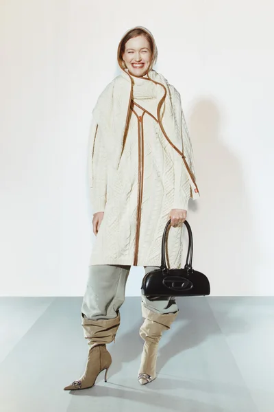 Look 26